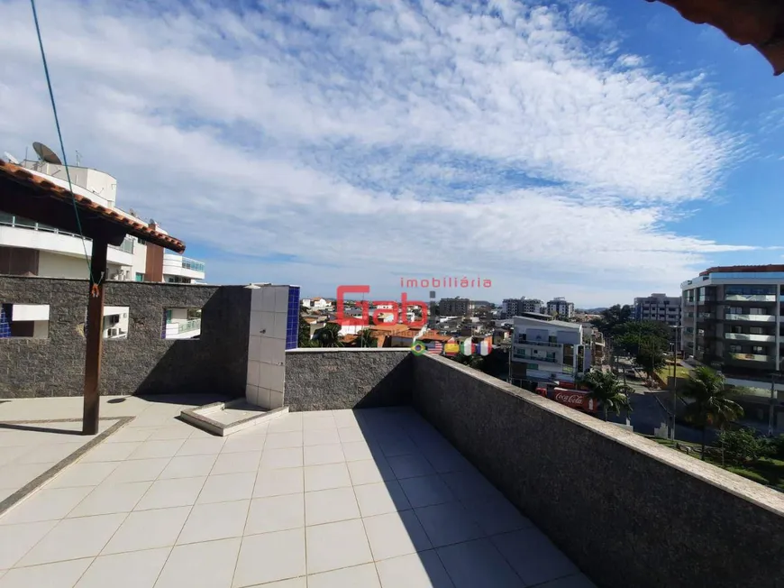 Foto 1 de Cobertura com 4 Quartos à venda, 160m² em Algodoal, Cabo Frio