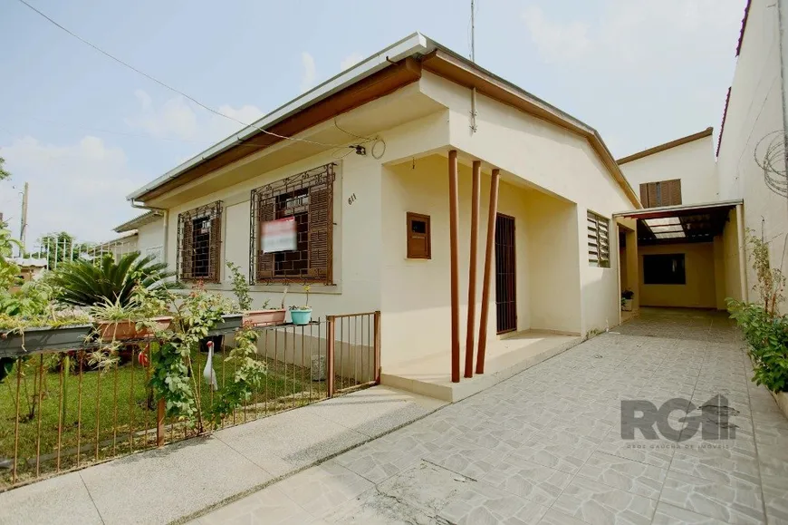 Foto 1 de Casa com 4 Quartos à venda, 149m² em Sarandi, Porto Alegre