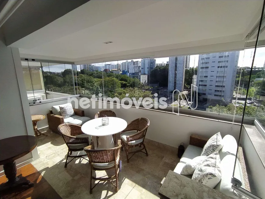 Foto 1 de Apartamento com 4 Quartos à venda, 216m² em Ondina, Salvador
