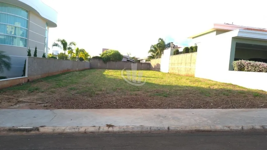 Foto 1 de Lote/Terreno à venda, 720m² em Jardim Magnólias, Araraquara