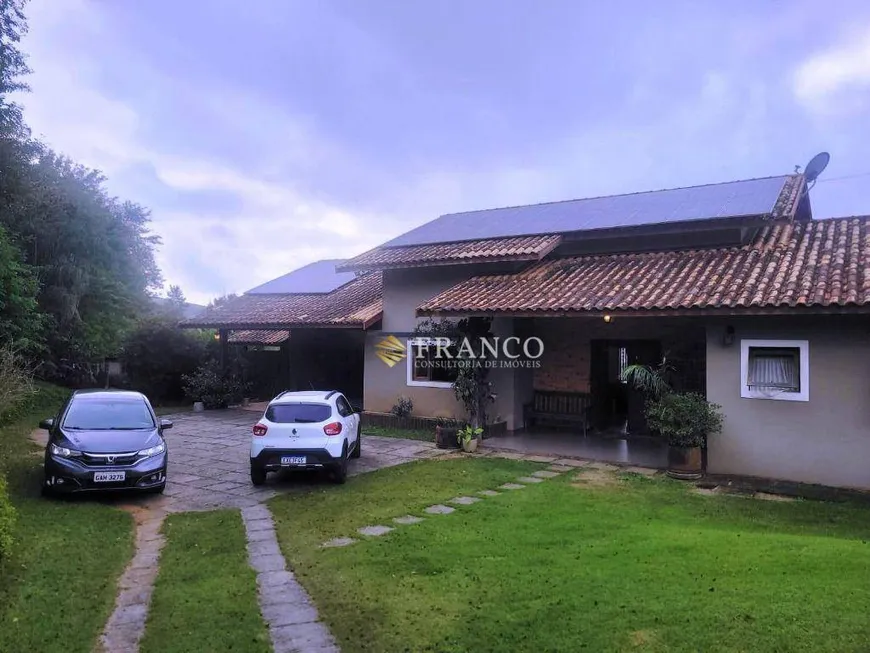 Foto 1 de Casa de Condomínio com 3 Quartos para venda ou aluguel, 347m² em Chácaras Catagua, Taubaté