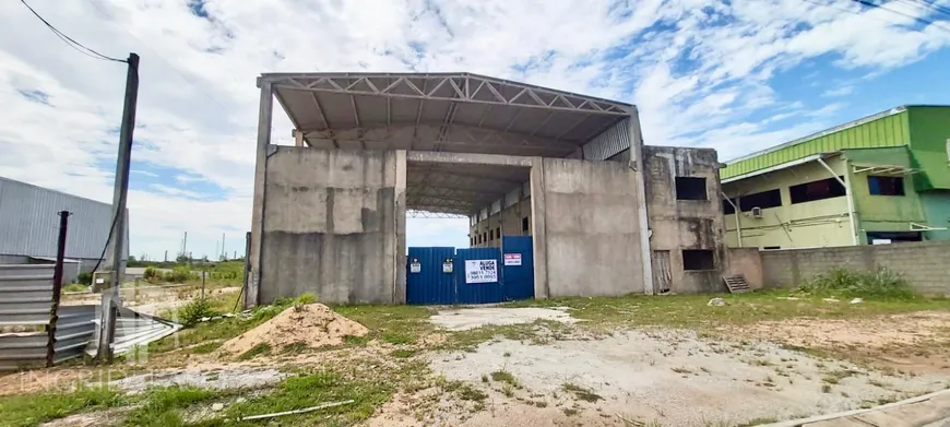 Foto 1 de Galpão/Depósito/Armazém para venda ou aluguel, 1030m² em Cabiunas, Macaé