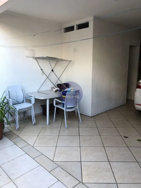 Foto 1 de Sobrado com 2 Quartos à venda, 77m² em Vila Floresta, Santo André