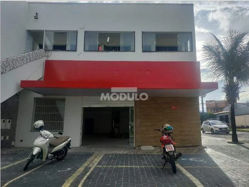 Foto 1 de Sala Comercial para alugar, 23m² em Presidente Roosevelt, Uberlândia