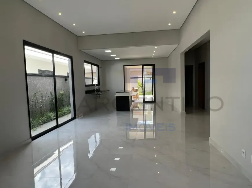 Foto 1 de Casa com 3 Quartos à venda, 184m² em Botujuru, Mogi das Cruzes