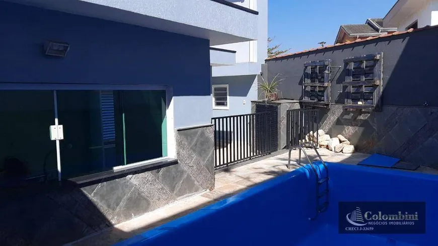 Foto 1 de Sobrado com 4 Quartos à venda, 220m² em Jardim São Caetano, São Caetano do Sul