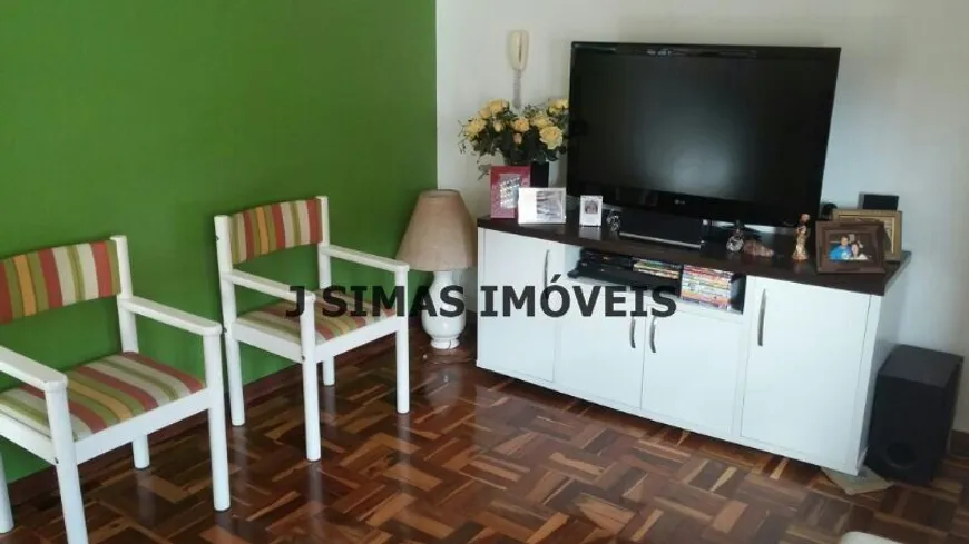 Foto 1 de Apartamento com 3 Quartos à venda, 66m² em Passo da Areia, Porto Alegre