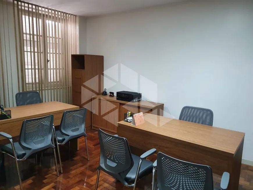 Foto 1 de Sala Comercial para alugar, 28m² em Centro Histórico, Porto Alegre