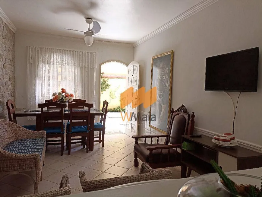 Foto 1 de Casa de Condomínio com 2 Quartos à venda, 67m² em Peró, Cabo Frio
