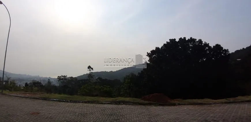 Foto 1 de Lote/Terreno à venda, 519m² em Itacorubi, Florianópolis