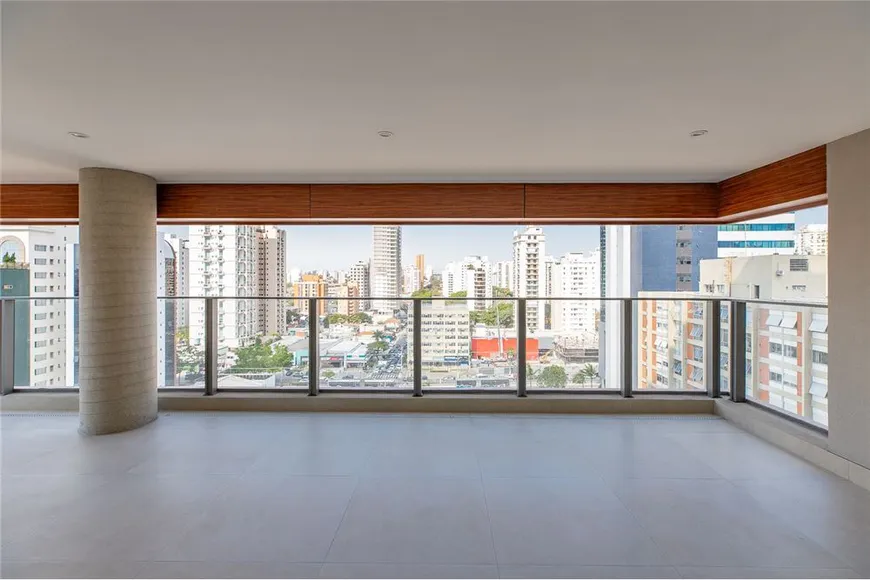 Foto 1 de Apartamento com 4 Quartos à venda, 232m² em Brooklin, São Paulo