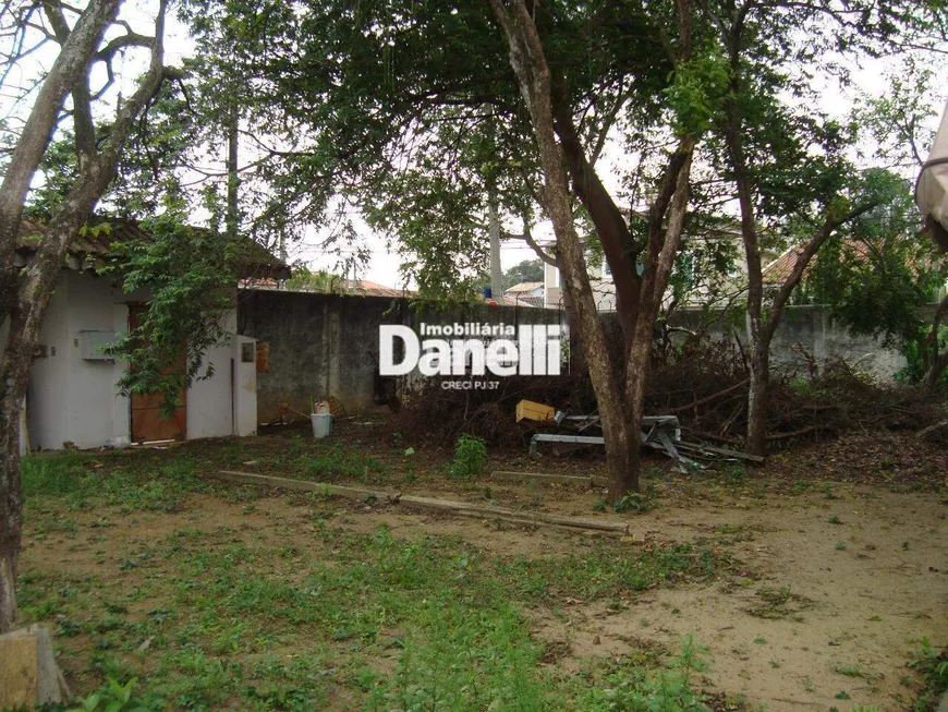 Foto 1 de Casa com 4 Quartos à venda, 200m² em Parque Senhor do Bonfim, Taubaté