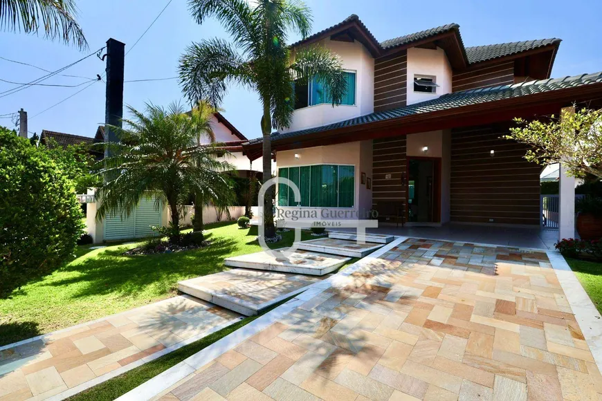 Foto 1 de Casa com 4 Quartos à venda, 227m² em Bougainvillee II, Peruíbe