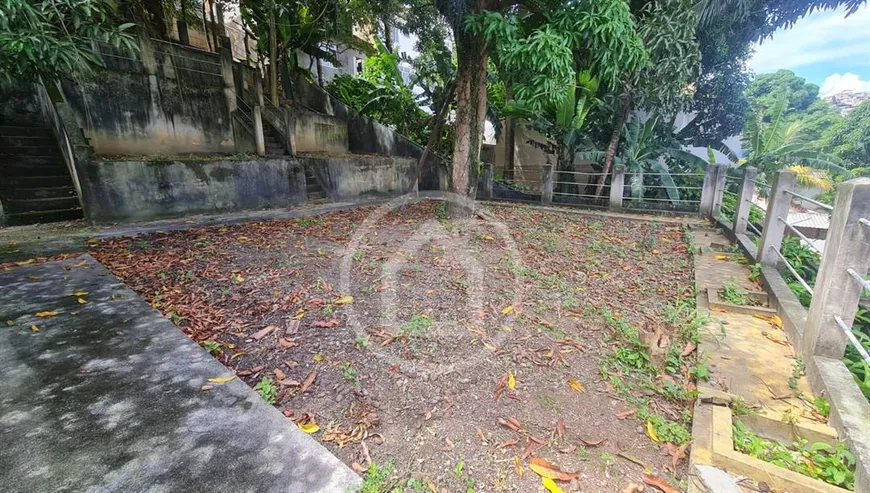 Foto 1 de Lote/Terreno à venda, 480m² em Jardim Carioca, Rio de Janeiro