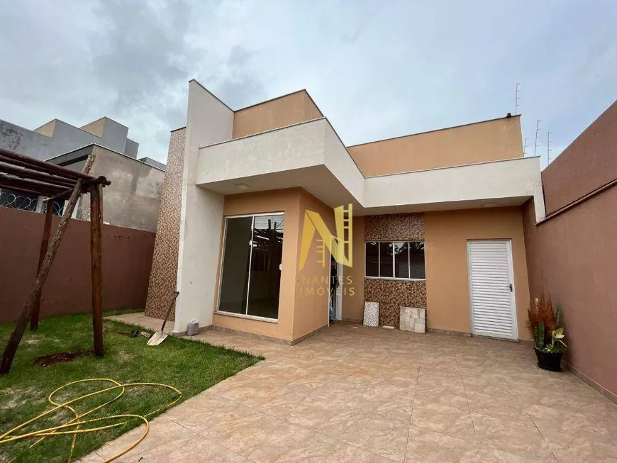 Foto 1 de Casa com 3 Quartos à venda, 82m² em Jardim Portal dos Pioneiros, Londrina