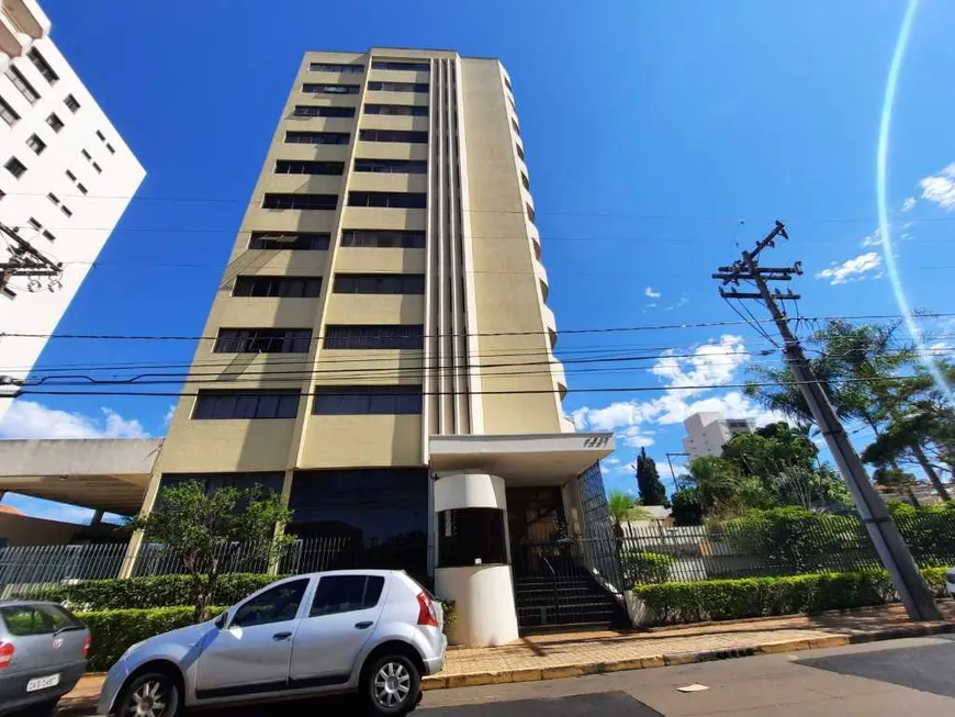 Foto 1 de Apartamento com 4 Quartos para venda ou aluguel, 280m² em Jardim Bethania, São Carlos