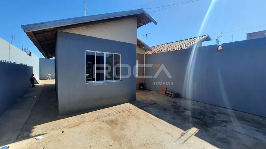 Foto 1 de Casa com 2 Quartos à venda, 40m² em Jardim Araucária, São Carlos