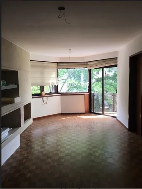 Foto 1 de Apartamento com 3 Quartos para alugar, 160m² em Itaim Bibi, São Paulo