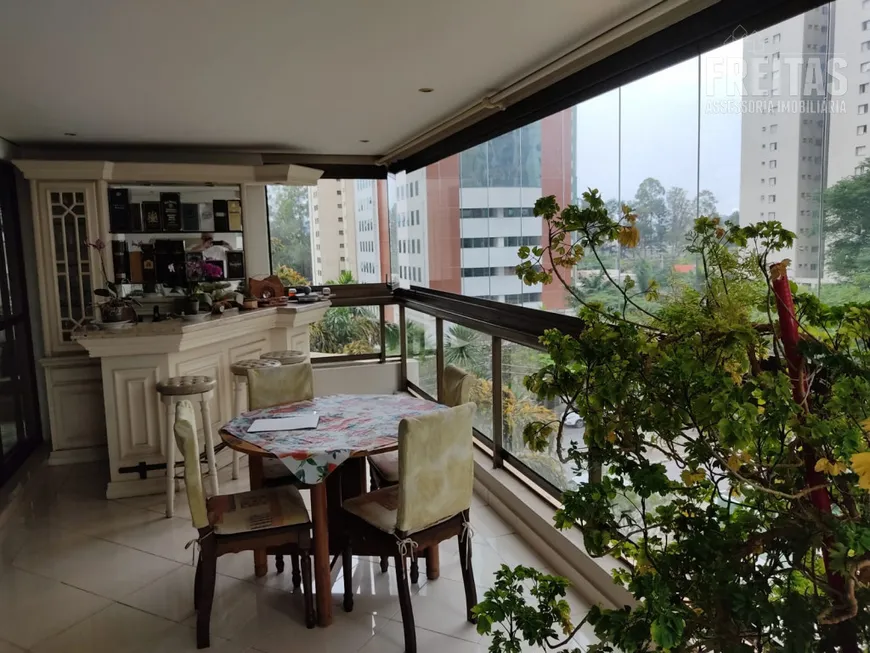 Foto 1 de Apartamento com 4 Quartos à venda, 287m² em Alphaville, Barueri