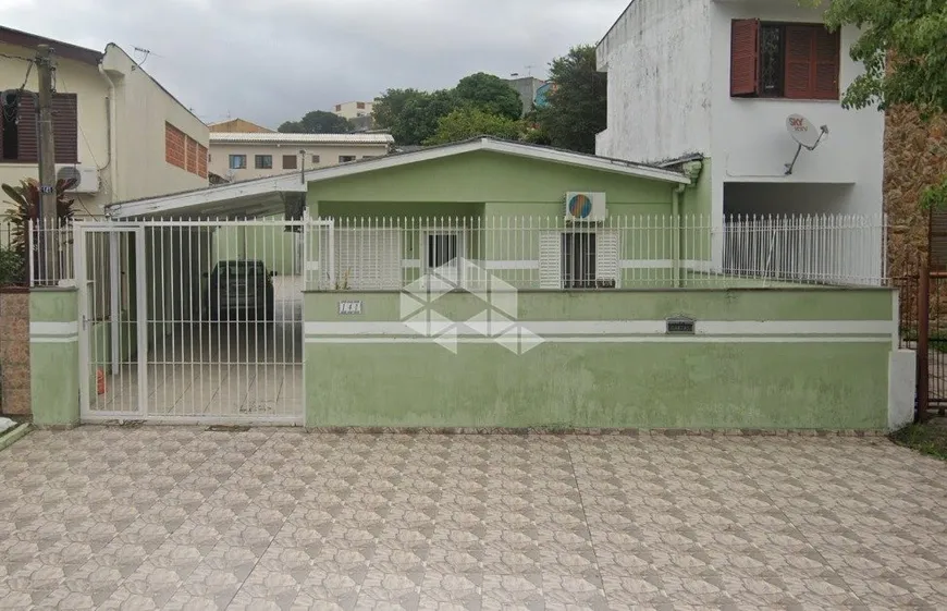 Foto 1 de Casa com 4 Quartos à venda, 235m² em Cristo Redentor, Porto Alegre