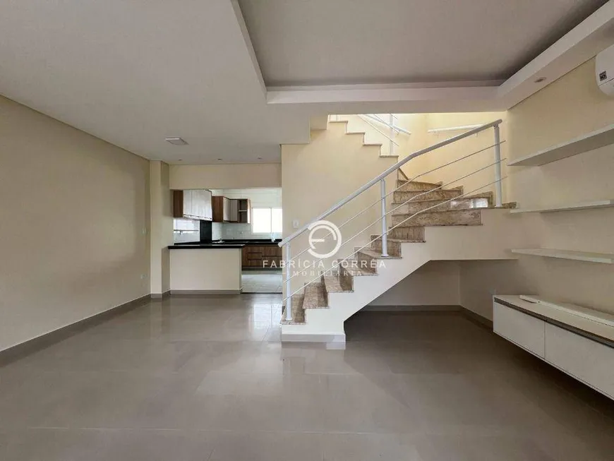 Foto 1 de Casa de Condomínio com 3 Quartos à venda, 120m² em Vila Areao, Taubaté