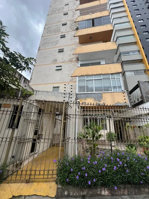 Foto 1 de Apartamento com 4 Quartos à venda, 121m² em Umarizal, Belém