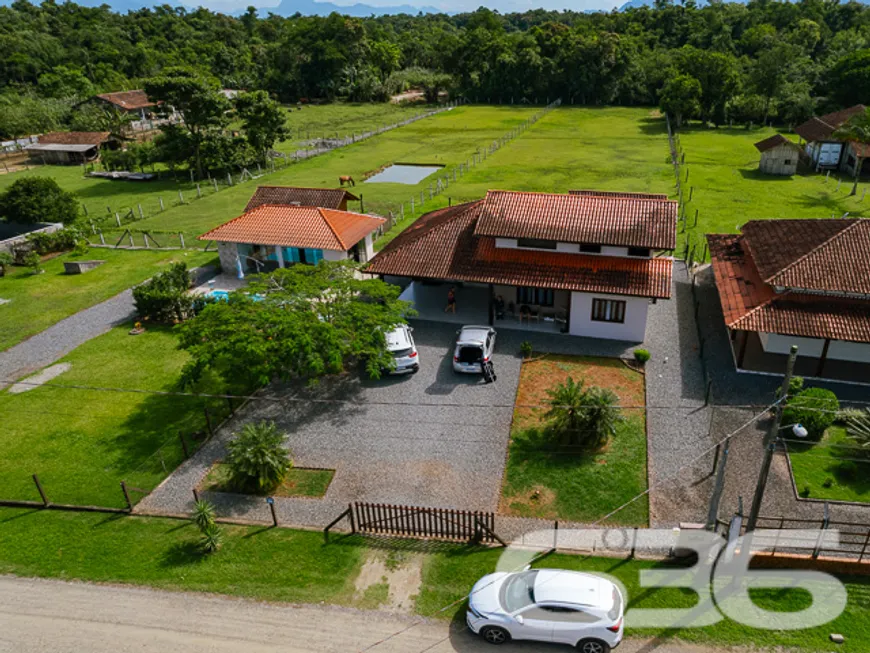 Foto 1 de Fazenda/Sítio com 3 Quartos à venda, 264m² em Vila Cubatão, Joinville