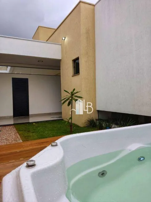 Foto 1 de Casa de Condomínio com 3 Quartos à venda, 140m² em Alto Umuarama, Uberlândia
