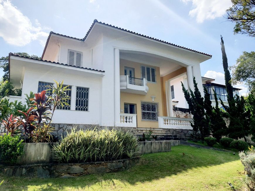 Foto 1 de Casa com 8 Quartos para venda ou aluguel, 720m² em Cidade Jardim, Belo Horizonte