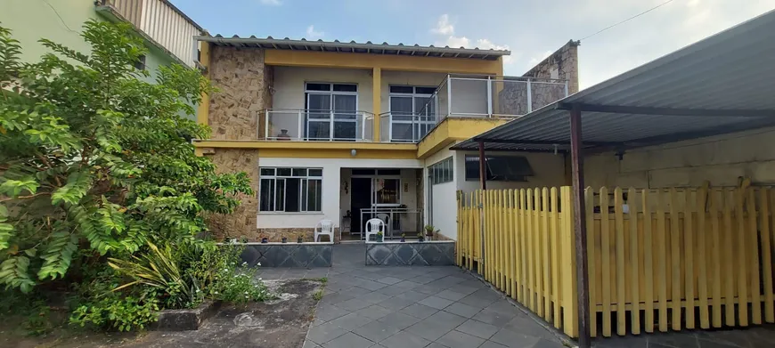 Foto 1 de Casa com 3 Quartos à venda, 150m² em Jardim América, Rio de Janeiro