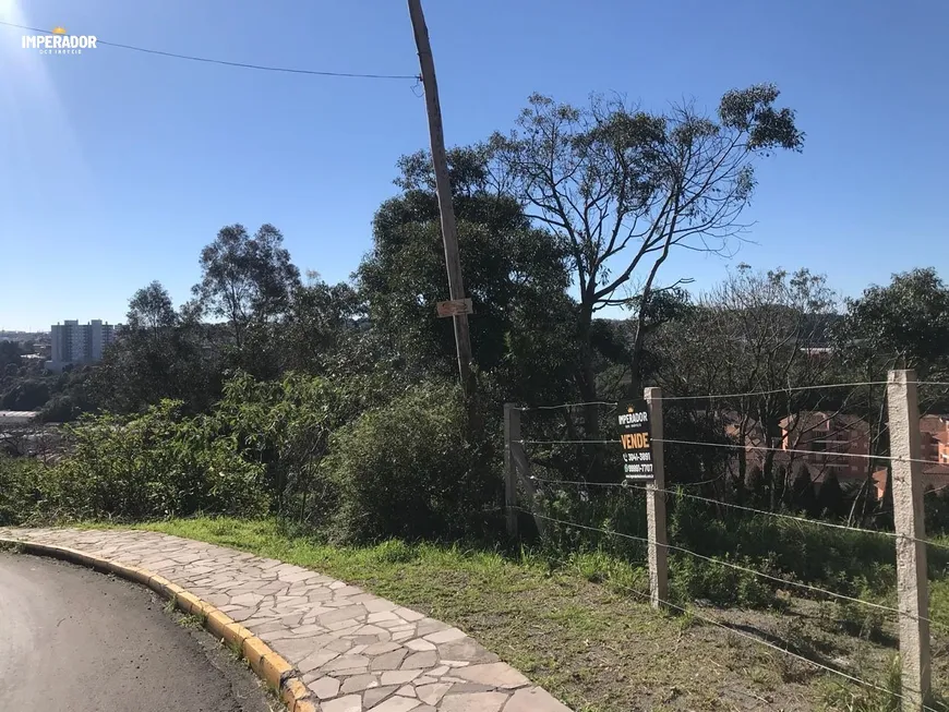 Foto 1 de Lote/Terreno à venda, 900m² em Jardim América, Caxias do Sul