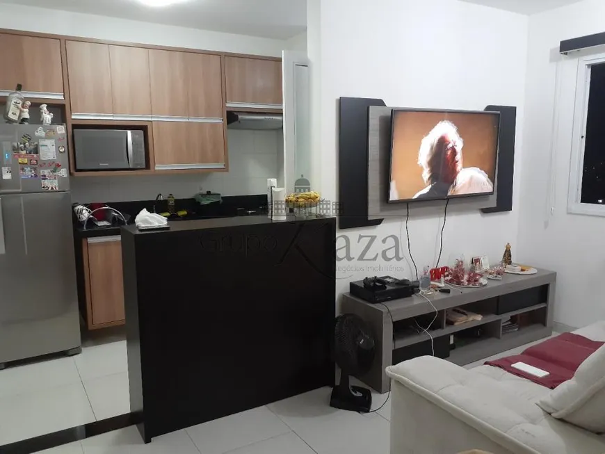 Foto 1 de Apartamento com 3 Quartos à venda, 47m² em Vila Industrial, São José dos Campos