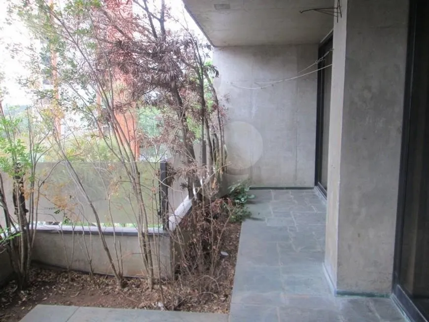 Foto 1 de Apartamento com 4 Quartos à venda, 540m² em Real Parque, São Paulo