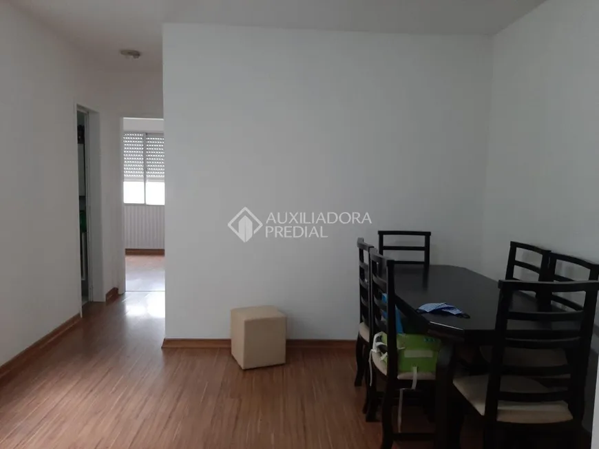 Foto 1 de Apartamento com 2 Quartos à venda, 53m² em Jardim Lindóia, Porto Alegre