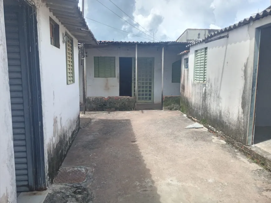 Foto 1 de Lote/Terreno com 1 Quarto à venda, 90m² em Santa Maria, Brasília