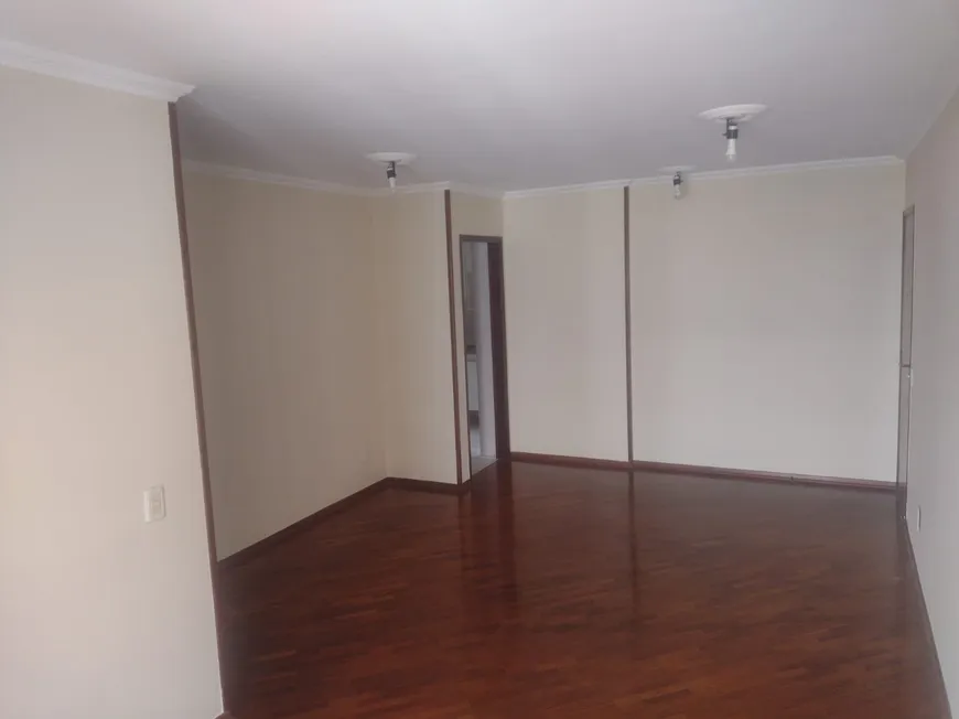 Foto 1 de Apartamento com 3 Quartos à venda, 85m² em Jardim Infante Dom Henrique, Bauru