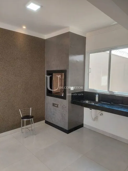 Foto 1 de Apartamento com 2 Quartos à venda, 59m² em Novo Mundo, Uberlândia