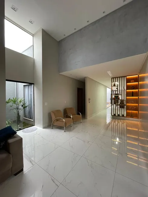 Foto 1 de Casa com 3 Quartos à venda, 153m² em Vila Rosa, Goiânia