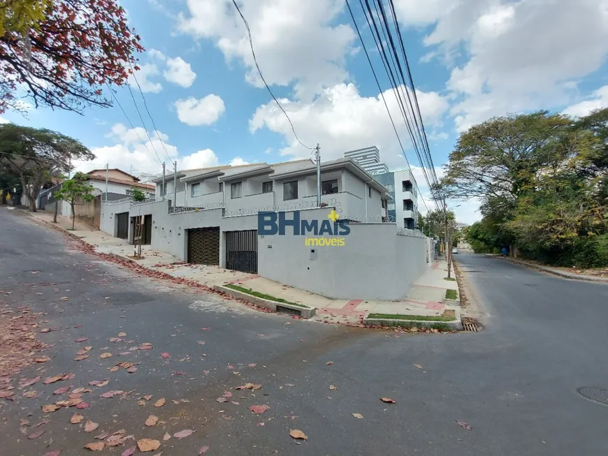Foto 1 de Sobrado com 3 Quartos à venda, 165m² em Itapoã, Belo Horizonte