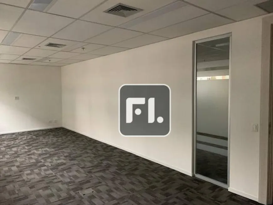 Foto 1 de Sala Comercial para venda ou aluguel, 110m² em Vila Olímpia, São Paulo