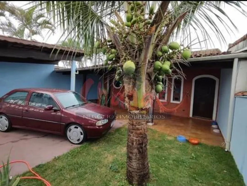 Foto 1 de Casa com 3 Quartos à venda, 280m² em Praia Das Palmeiras, Caraguatatuba