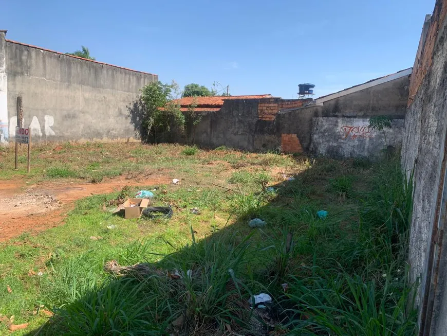 Foto 1 de Lote/Terreno à venda, 300m² em Goiá, Goiânia