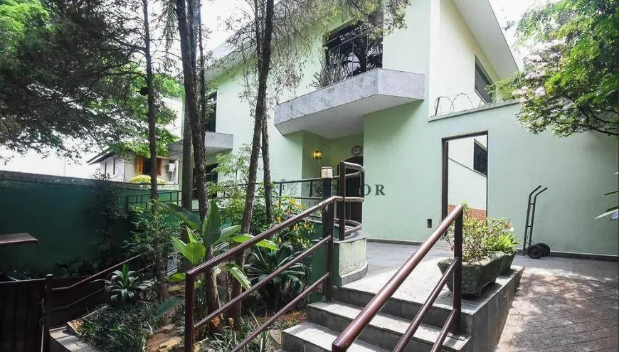 Foto 1 de Casa com 4 Quartos à venda, 777m² em Jardim Guedala, São Paulo