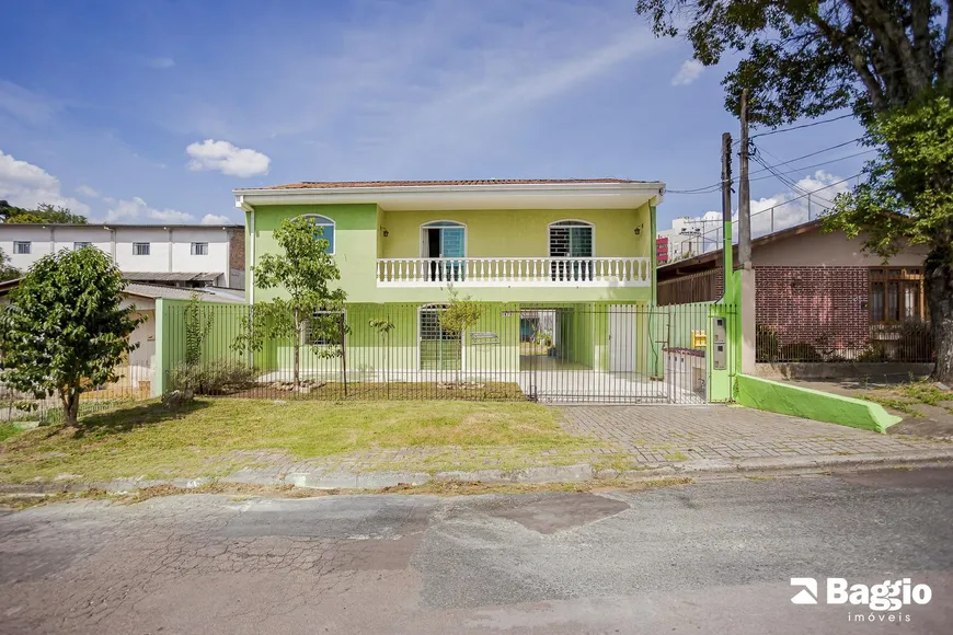 Foto 1 de Casa com 3 Quartos à venda, 291m² em Santa Quitéria, Curitiba