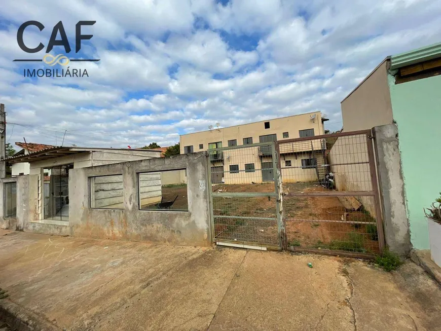 Foto 1 de Lote/Terreno à venda, 396m² em Florianópolis, Jaguariúna