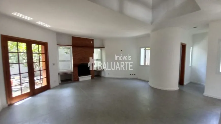 Foto 1 de Sobrado com 4 Quartos à venda, 247m² em Brooklin, São Paulo