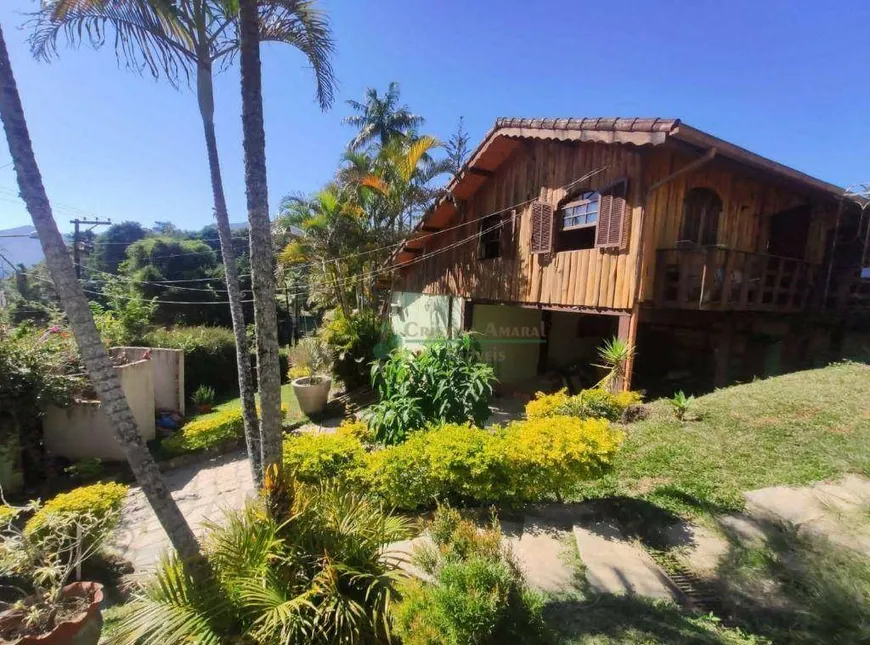 Foto 1 de Casa com 6 Quartos à venda, 454m² em Granja Guarani, Teresópolis