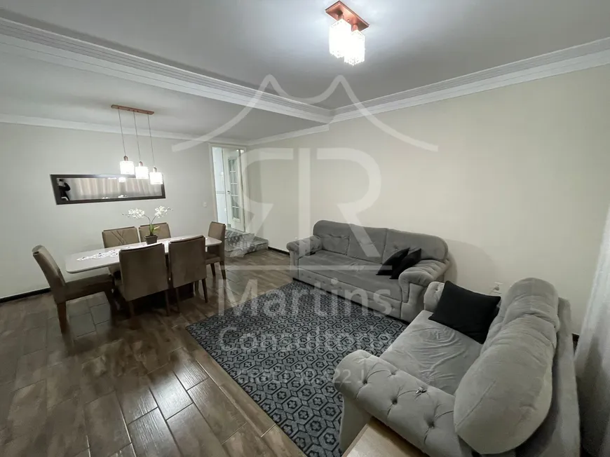 Foto 1 de Sobrado com 3 Quartos à venda, 238m² em Silveira, Santo André