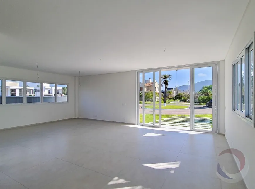 Foto 1 de Casa com 3 Quartos à venda, 150m² em São João do Rio Vermelho, Florianópolis