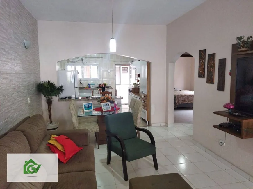 Foto 1 de Casa com 3 Quartos à venda, 140m² em Praia Das Palmeiras, Caraguatatuba